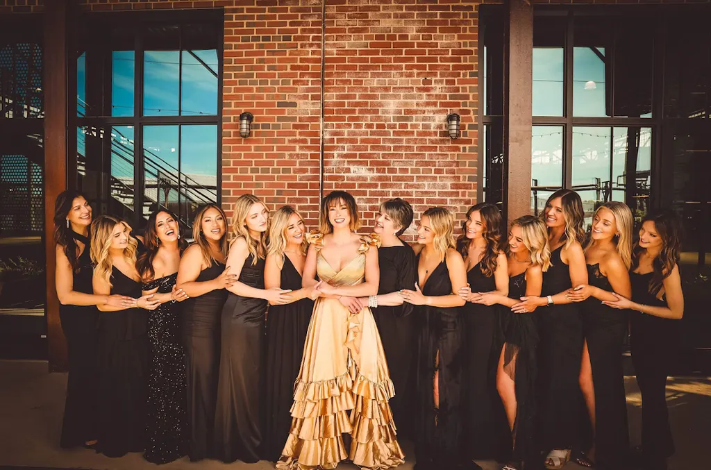 morgan+co BEAUTY LOUNGE — Hair salon in Cornelius